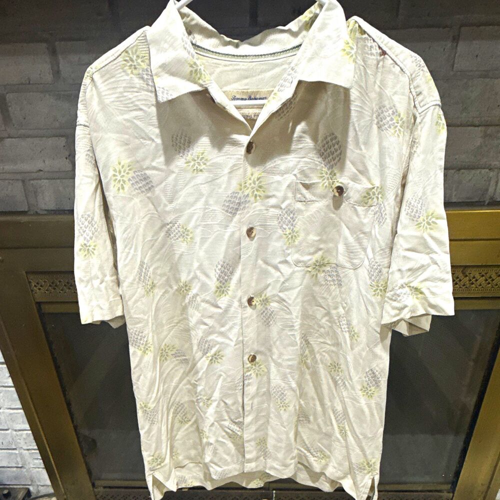Tommy Bahama Original Fit Men’s L Silk White Gray Button-Up Shirt pineapple